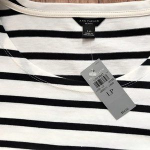 Women's Ann Taylor Pullover Long Sleeve Top